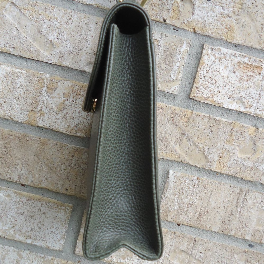 Vintage Mark Cross New York leather bag/purse. - Picture 6 of 16